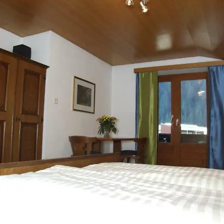 Konukevi Sporthaus Troger *